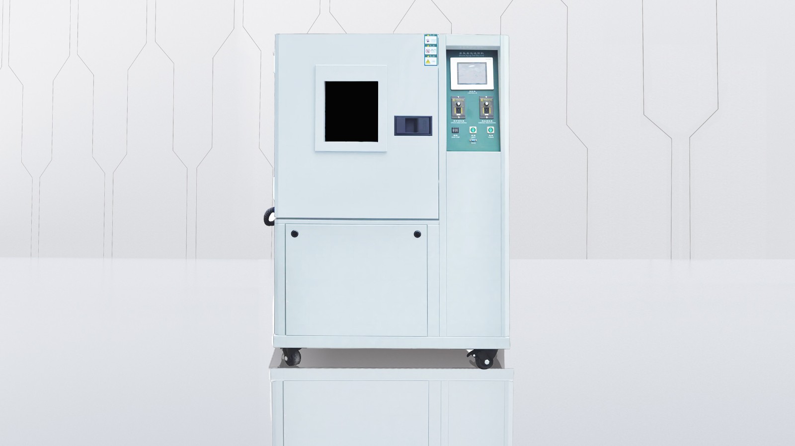 1699411997385857.jpg 臭氧老化2.jpg