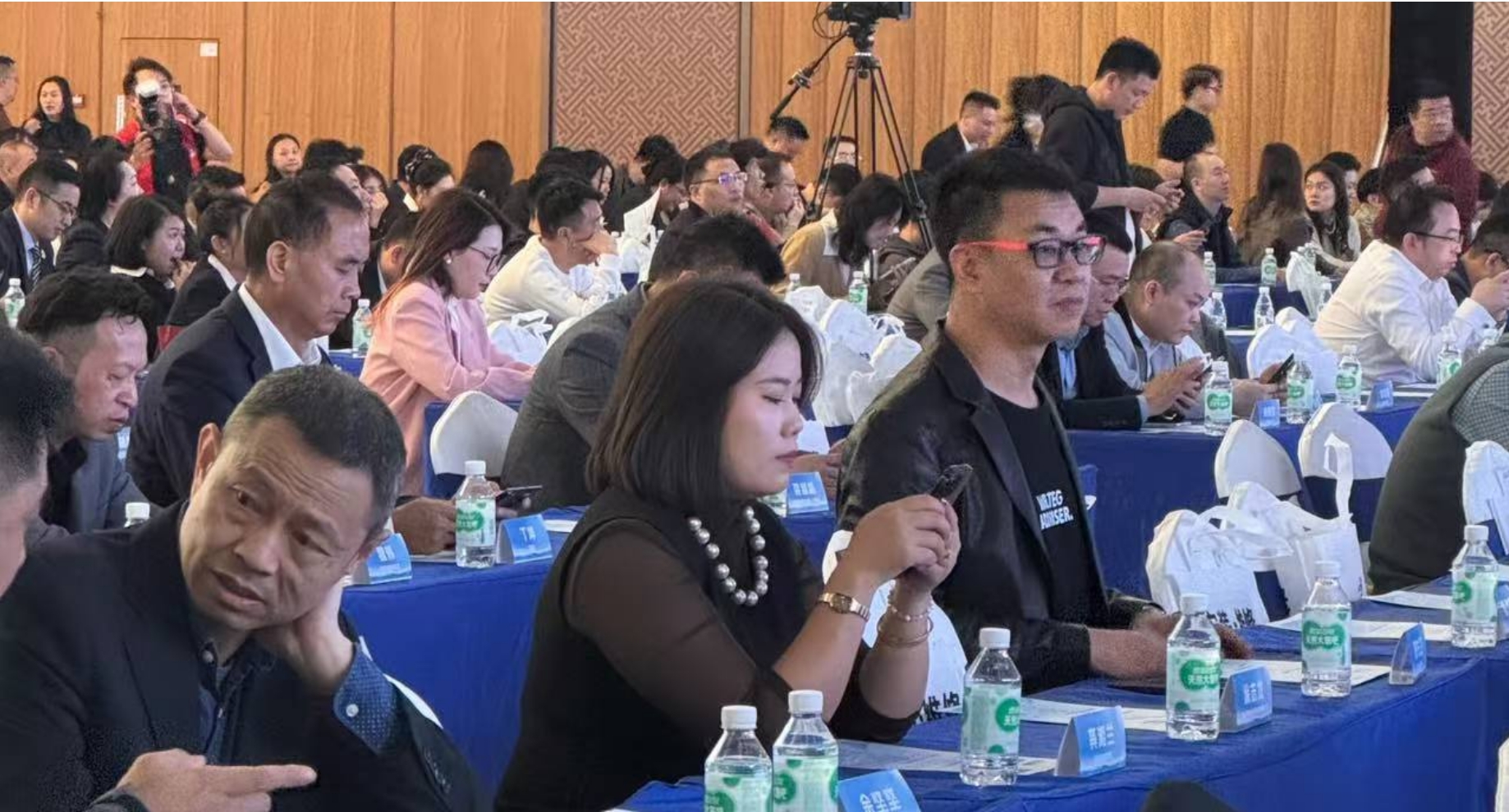 1733814688508579.png 微信截图_20241210151102.png